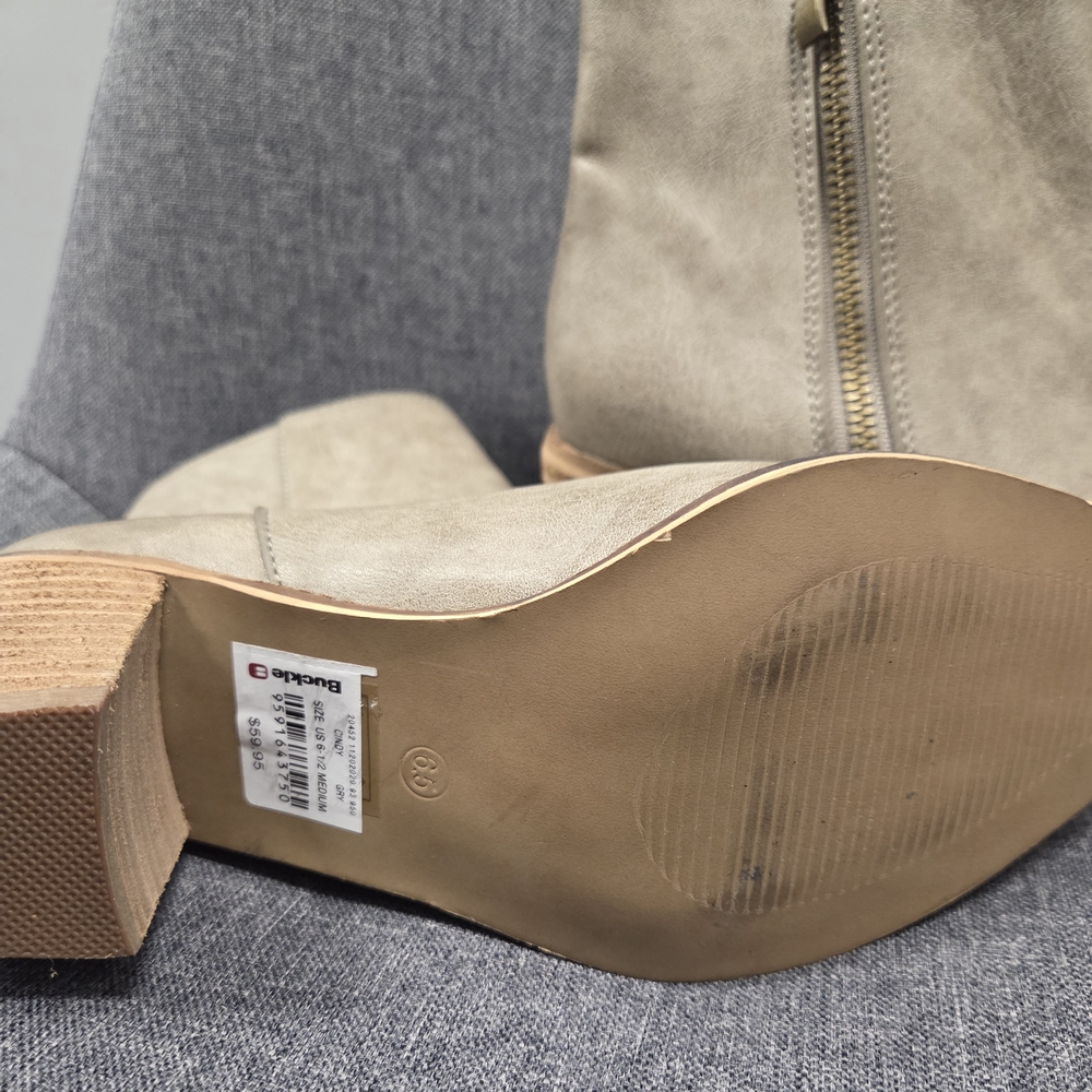 Cindy Ankle Boot - Picture 3 of 8